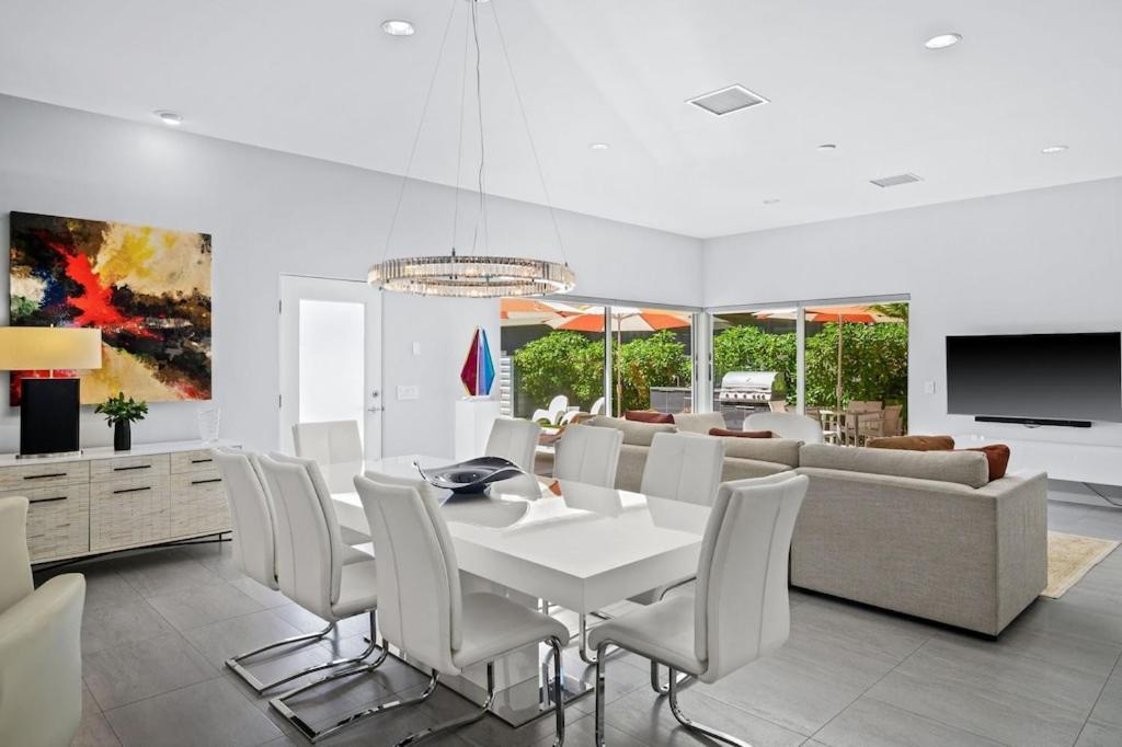 Spectacular Home In The Morrison W/ Private Pool 팜 스프링스 외부 사진